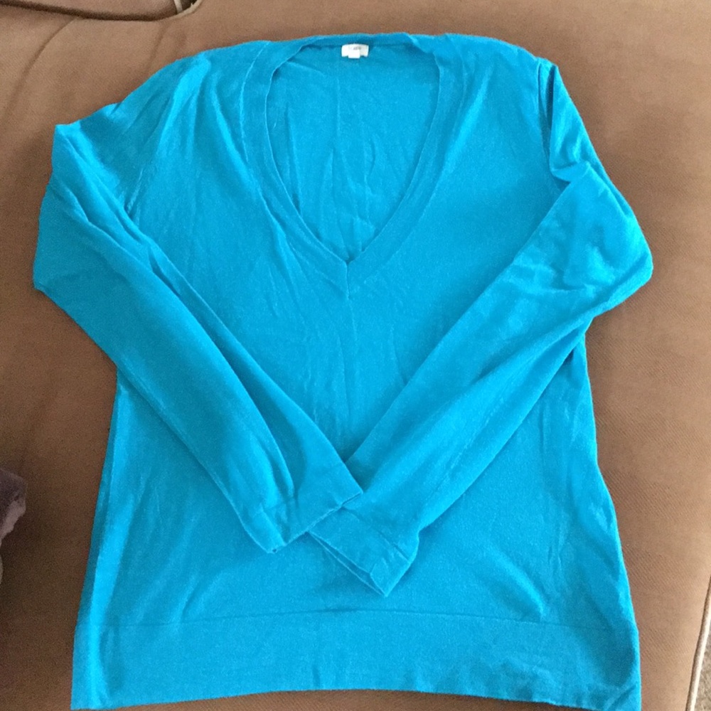 Deep V neck sweater